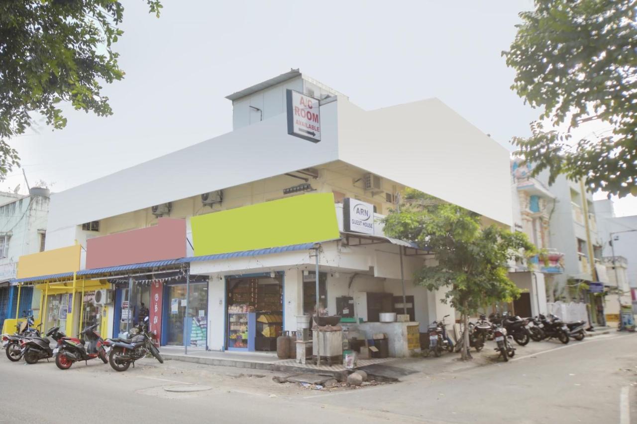 Hotel Yadvik Chennai Exterior photo